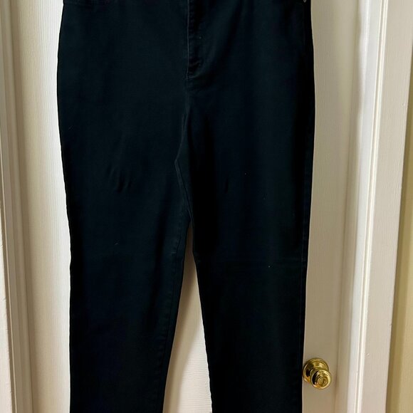 Gloria Vanderbilt Amanda Black Jeans Size 18 - Picture 1 of 5